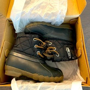 Sperry’s saltwater quilted duck boots (walker) size 6M black